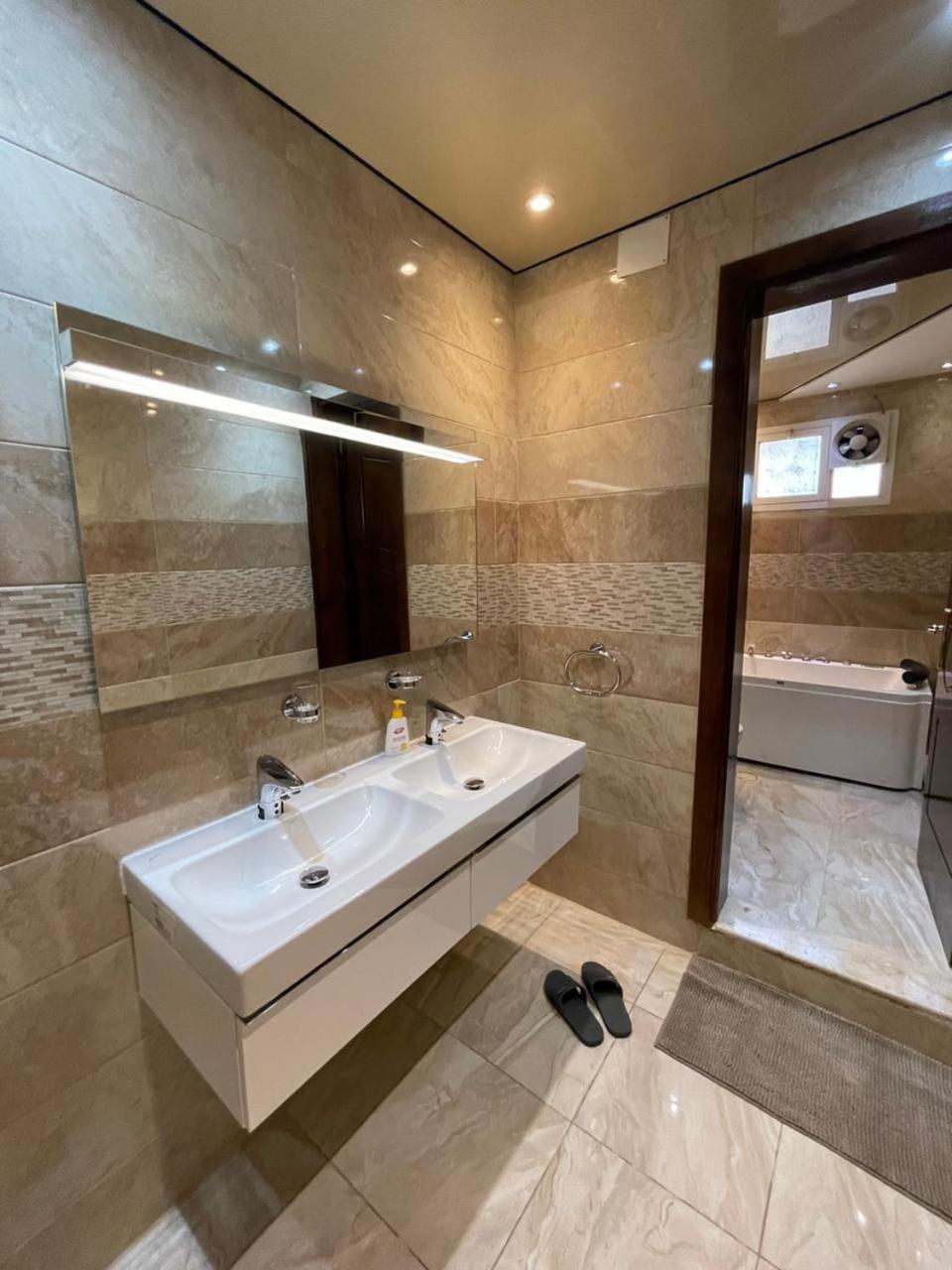 Apartment Deluxe Furnished